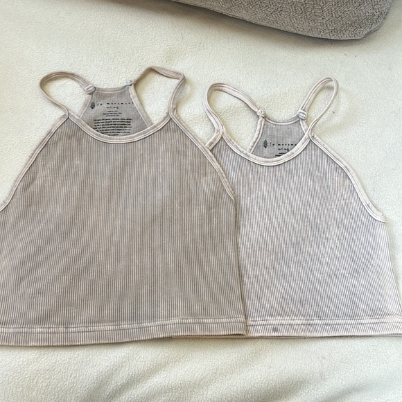 NEW 3 vintage light blue colors !!🌺Free people happiness run crop - Picture 7 of 17